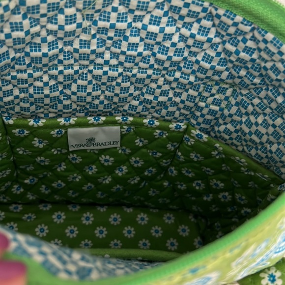 Vera Bradley Apple Green print purse and cosmetic bag. - Picture 9 of 13